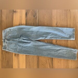 Women’s Mom jean straight leg